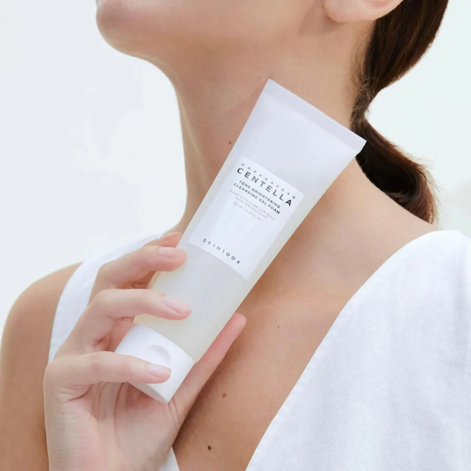 SKIN1004 Madagascar Centella Tone Brightening Cleasing Gel Foam 125ml